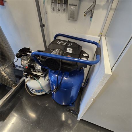 ZGONC Standkompressor HC85V, 80 Liter, 14 bar